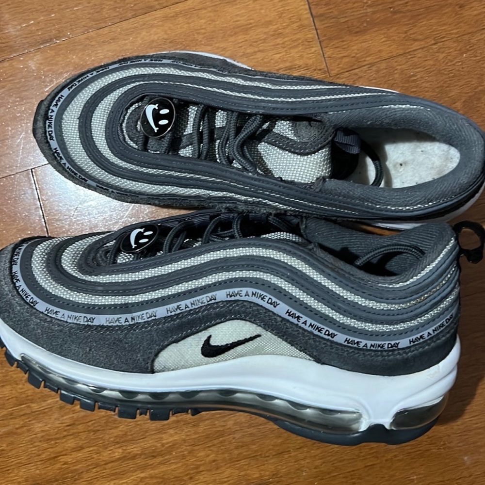 Nike shoes